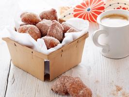 Cinnamon-Spiced Doughnuts