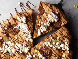 Giant Chocolate Chip Party Cookie