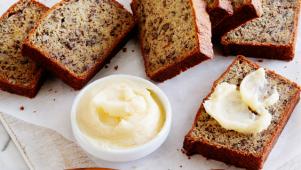 Mama Callie's Banana Nut Bread