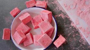 Raspberry Marshmallows
