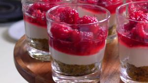Pistachio Crust Cheesecakes