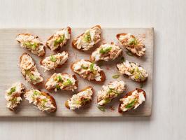 Deviled Crab Crostini
